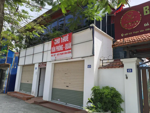 Cho thuê nhà mặt đường Phạm Văn Đồng làm văn phòng, quán ăn (đối diện hội chợ Cánh Diều)