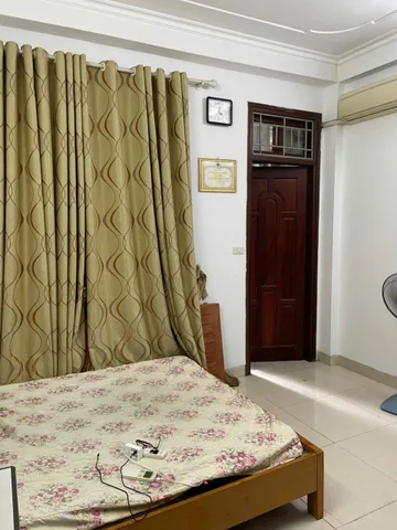 Bán nhà kim ngưu 5 tầng dân xây ô tô đỗ cửa 80M ra phố hai bà trưng