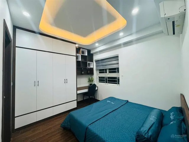 Cần tiền bán gấp chung cư việt hưng, long biên 76m2, chỉ 4,25 tỷ (giá thương lượng thêm)