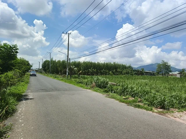 Bán lô đất 2.097m2, gồm 4 thửa vuông vức, giá 4,568 tỷ