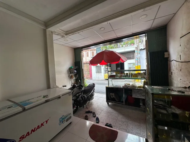 Bán nhà mặt tiền Hiẹp Phú, VIP