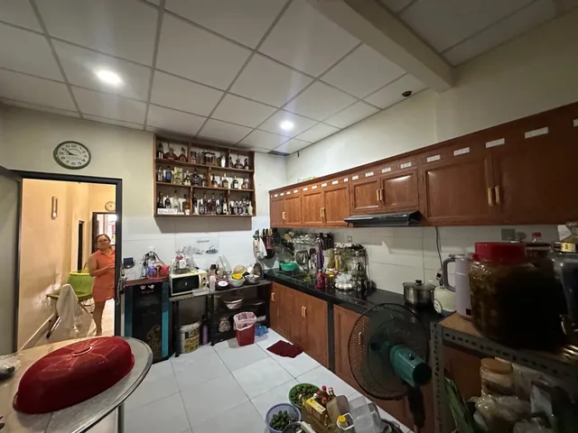 Nhà mặt tiền ngay trung tâm Quận 9, khu hiệp phú
