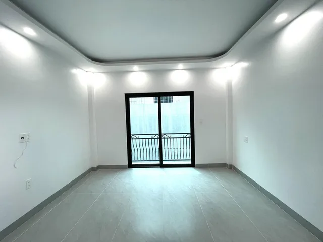 CHỈ 2,5 TỶ NHÀ 3 TẦNG MỚI TINH – QUỲNH CƯ, HÙNG VƯƠNG, HỒNG BÀNG
