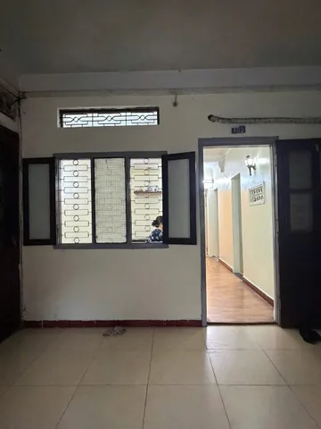 6 TRIỆU/tháng - CHO THUÊ TẬP THỂ TRẦN QUÝ CÁP, 45m2 x 2 phòng ngủ, 1 phòng khách, bếp và vệ sinh riêng