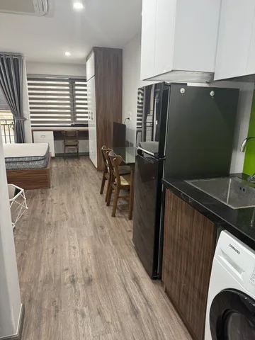 Cho thuê Căn Hộ CCMN tại HUỲNH THÚC KHÁNG. 9 triệu/tháng. Phù hợp ở Ở 1-2 người.