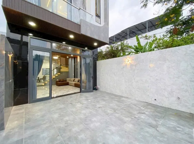 Bán nhà MT đường BÀU CẦU 28, Hòa Xuân, Cẩm Lệ, ĐN_ Giá 5.69 tỷ TL