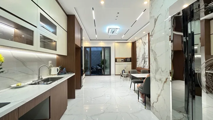 GIỮ MỘT CĂN NHÀ MỚI PHỐ HỒNG MAI – THANG MÁY RIÊNG – TÀI SẢN BỀN VỮNG GIỮA NỘI ĐÔ