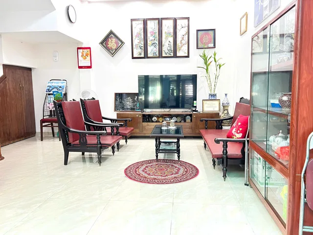 Cho thuê nhà ngõ 89 Lạc Long Quân, Tây Hồ 38M x 5T giá 15 triệu ĐƯỜNG 7M