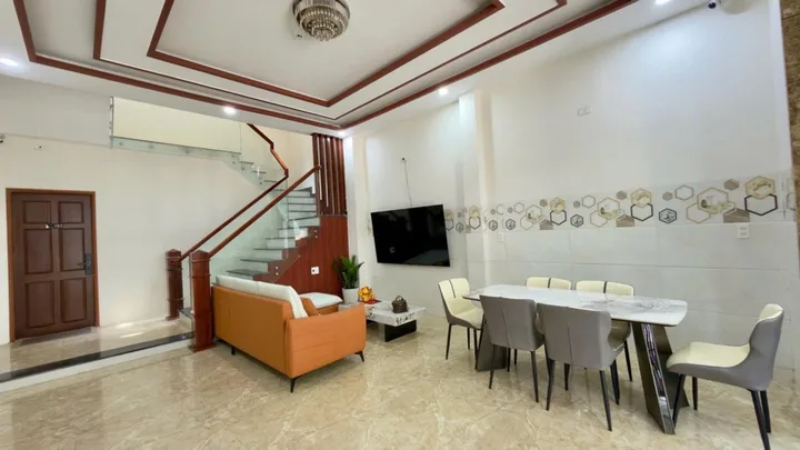 Apartment Phó Đức Chính 📌📌📌LÀM VIỆC TRỰC TIẾP GIÁ TỐT !!!
