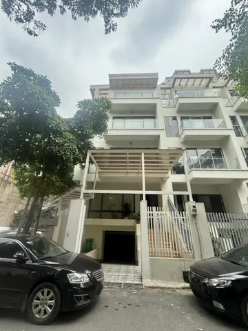 Bán Biệt Thự Lô Góc Nguyễn Trãi, Thanh Xuân, Hàng Xóm Masteri Cao Xà Lá, 156m2, 5 Tầng, 1 Hầm, Lô Góc, Giá Rẻ, Chỉ 280tr/m2