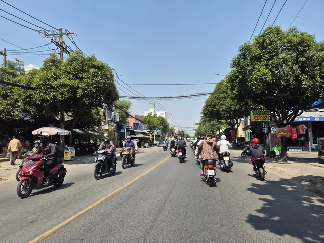 🏡Nhà mặt tiền khu Vip, Phường Bình Phú, Quận 6 - 136 m2  ngang lớn 8m - 🚗Đường 2 xe hơi chạy - Giáp Bình Tân , Quận 11 - ra đại lộ Võ Văn Kiệt chỉ 5 phút 💰18ty