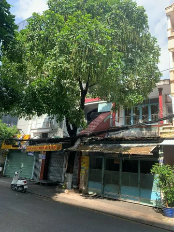 Bán Nhà Mặt Tiền 54 Núi Thành, Phường 13, Quận Tân Bình
