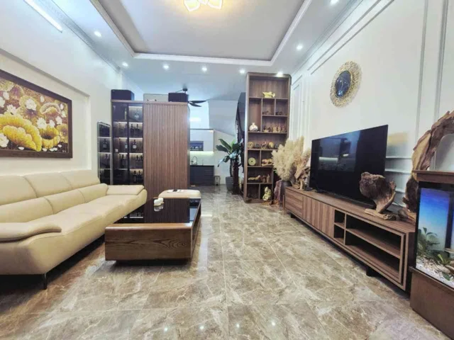 Bán nhà Kim Giang – Giá 10 tỷ – DT 45m² x 4 tầng – MT 4.4m – Nội thất gỗ An Cường, Hàng xóm KĐT Đại Kim, Sổ đỏ chính chủ