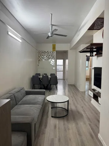 Bán Chung Cư Sài Đồng, Long Biên 65m2, chỉ 3,86 tỷ (Lô góc, giá thượng lượng)