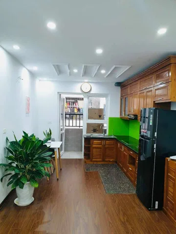 Giá Tốt. Cần Tiền Gấp Bán Chung Cư Việt Hưng, Long Biên 75m2, chỉ 4,25 tỷ