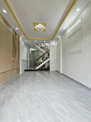 Bán Gấp Nhà Khu Tên Lửa Bình Tân 50m² (4x12.5m) – 2 Tầng BTCT – Gần Tỉnh Lộ 10 – SHR Hoàn Công – Chỉ 4.95 Tỷ