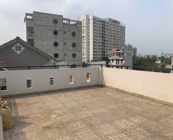 4 tầng cạnh Nam Long Trần Trọng Cung; ngang 5m cách mặt tiền 45m; không quy hoạch; ba gác vivu