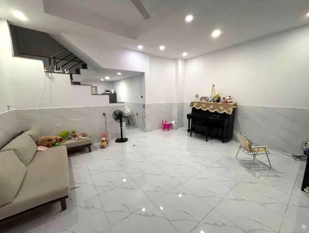 Bán nhà đường Hậu Giang, Quận 6, diện tích 60m2, sổ riêng giá 6.4 tỷ
