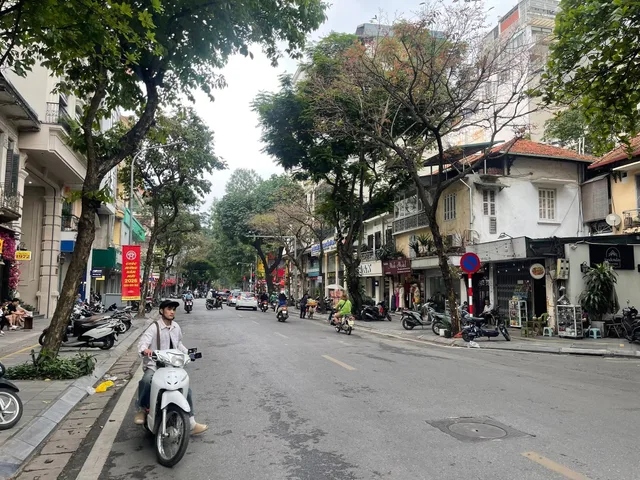 Bán tòa nhà chung cư mini đường Triều Khúc, 100m2, 7 tầng, thang máy, 23 phòng khép kín