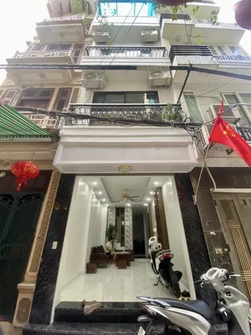 Nhà 43m² Trường Chinh Đống Đa, 4 tầng, 5 phòng ngủ, 2 mặt thoáng, full nội thất, sổ đỏ, Ô tô đỗ cửa, 13.5 tỷ