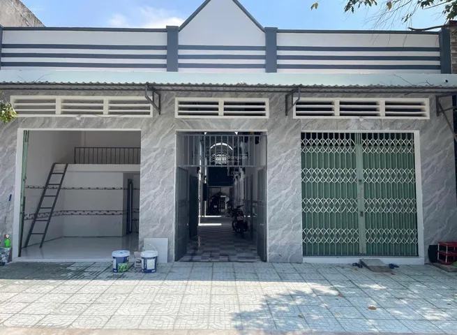 🔥 BÁN DÃY TRỌ 300M² GẦN CHỢ BÌNH CHÁNH – GIÁ CHỈ 2 TỶ 690 TRIỆU 🔥