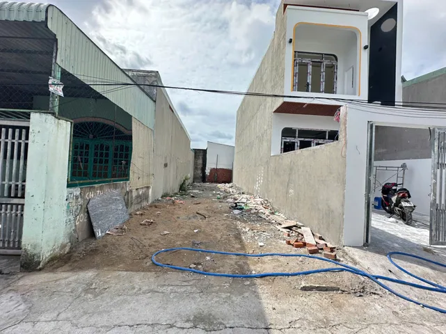 BÁN GẤP LÔ ĐẤT 120M2 SỔ RIÊNG THỔ CƯ NGAY ĐƯỜNG ĐỒNG KHỞI BIÊN HÒA