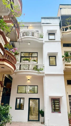 NHÀ PHỐ LÒ ĐÚC – 4 TẦNG * 3 NGỦ – THOÁNG TRƯỚC SAU – Ô TÔ VÀO TẬN CỬA * 8.76 TỶ – 038.248.7733