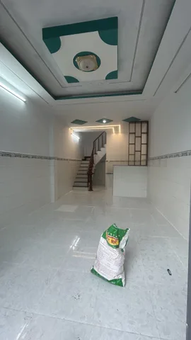 Cần bán nhanh căn nhà ở Hóc Môn,  Vinhome Hóc Môn 495triệu