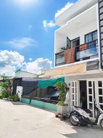 Nhà đẹp - ngay chợ - 32m2 3,2mx10m thổ cư - giá 1.85 tỷ - tại 1902 Lê Văn Lương Xã Nhơn Đức Huyện Nhà Bè TP. Hồ Chí Minh