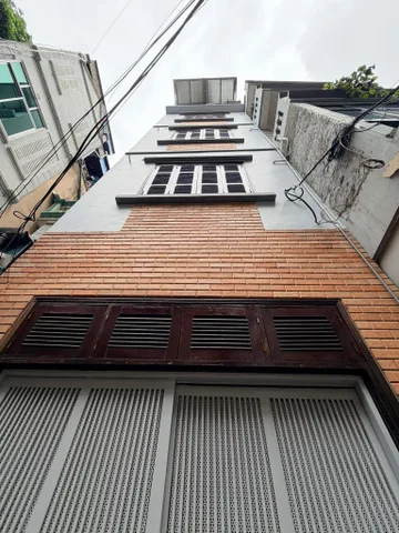 🔥 Cầu Giấy – Nhà Phân Lô Ô Tô Đỗ Cửa – Dòng Tiền 45 Triệu/Tháng – 5 Tầng 9 Phòng – Giá 16.5 Tỷ 🔥