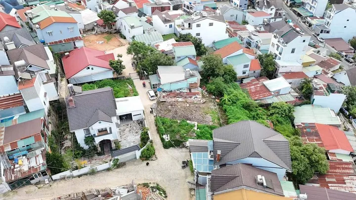 Lô đất giá rẻ nhất đường Ngô Quyền. mọi tiện ích trong tầm tay khu dân cư đông pháp lý rõ ràng