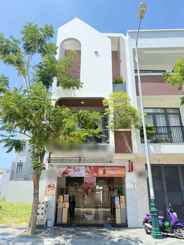 BÁN NHÀ MẶT TIỀN VÕ VĂN KIỆT, ĐỐI DIỆN CÔNG VIÊN, PHAN THIẾT, TRỆT 2 LẦU, TIỆN KINH DOANH