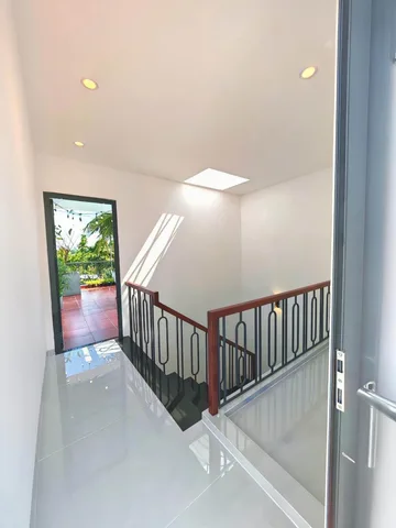 NHÀ ĐẸP BÌNH QƯỚI - 3 TẦNG - DỌN VÀO Ở NGAY