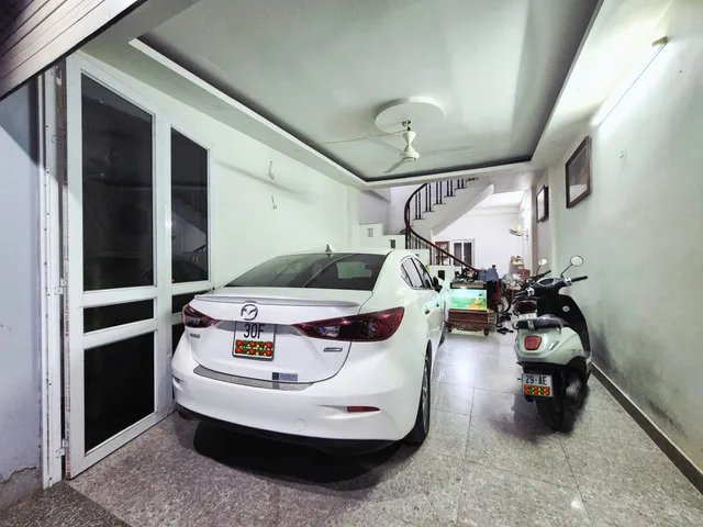 Cho Thuê Nhà Ngõ 1 Cầu Bươu - Thanh Trì 52M² 4 Tầng 4 Ngủ - Nội Thất CB - Ô Tô Đỗ Cửa - Giá Thuê 12tr