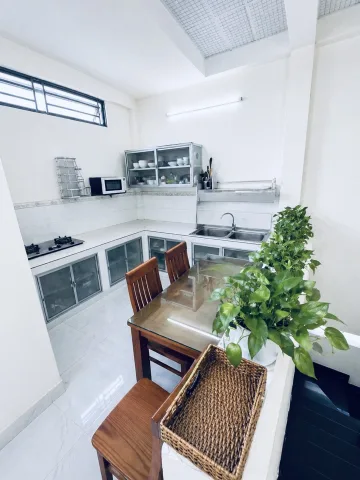 Nhà mới Kinh Dương Vương -75m²- gần chợ Hồ Học Lãm - 3 tầng - 5PN - chỉ 5,35 tỷ