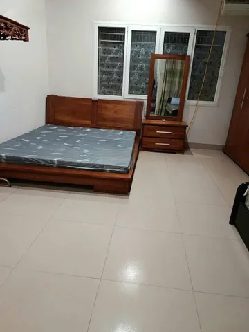 Cho Thuê Nhà Làng Việt Kiều Châu Âu Mỗ Lao - Hà Đông 80M² 3,5 Tầng 5 Ngủ - Full Nội Thất - Ô Tô Đỗ Cửa - Giá Thuê 25tr