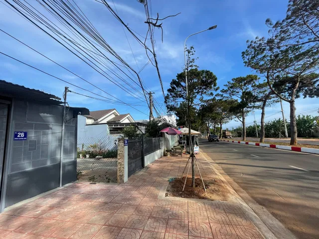 CHÍNH CHỦ CẦN BÁN: QUỸ ĐẤT VÀNG MẶT TIỀN 26 THÍCH QUẢNG ĐỨC, TP. BUÔN MA THUỘT – NGANG KHỦNG 10.8M – SẴN THỔ CƯ ĐẸP