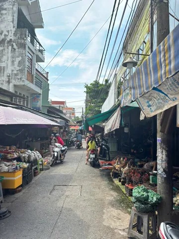 Mặt tiền chợ kp1 long Bình Tân