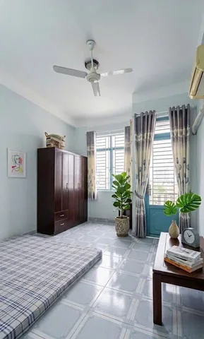 Nhà hẻm Ô tô Lạc Long Quân, QUẬN TÂN BÌNH, 4 x 11 (45 m2), giá 7.35 tỷ