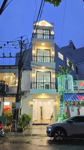 💥SIÊU PHẨM TÂN CỔ ĐIỂN MẶT TIỀN THÁI PHIÊN - TRUNG TÂM HẢI CHÂU - CÓ THANG MÁY - GIÁ 15,5 TỶ.