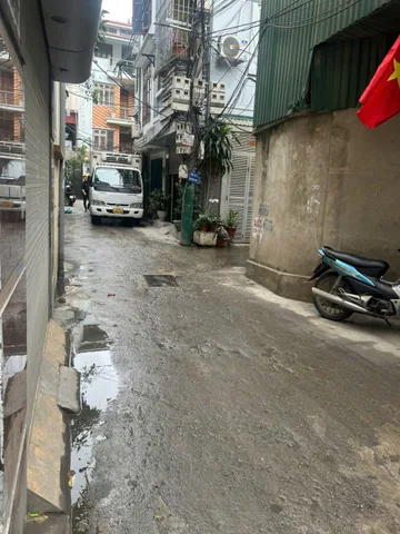 cần bán nhà chính chủ 30m2 ngõ 162 phố đông thiên