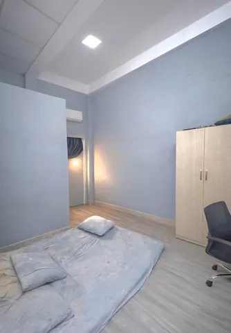 Bán nhà đường số 10 Bình Hưng Hòa B Bình Tân, dt 86m2 hẻm xe hơi thông 5,99 tỷ