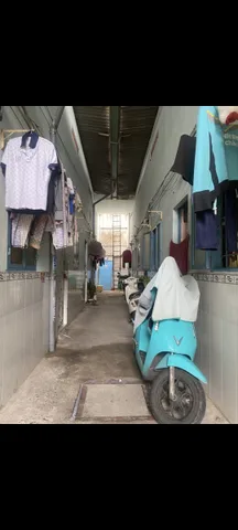 BÁN DÃY NHÀ TRỌ KẾ TRƯƠNG PHƯỚC PHAN 500M2 32 TỶ DÒNG TIỀN 30 TRIỆU HẺM XE HƠI
