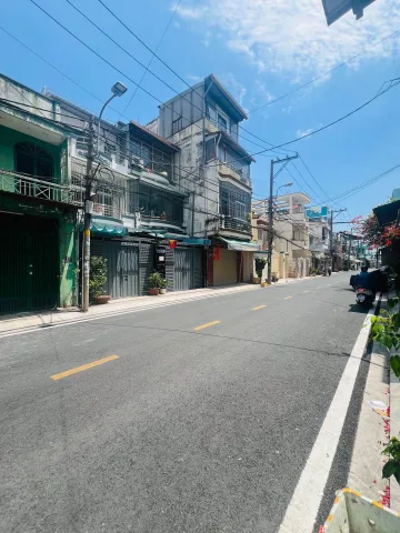 Bán nhà 2 tầng Đường Tô Hiệu Tân Phú