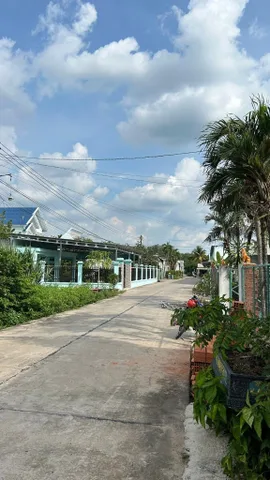 Mặt tiền đường nhựa đẹp, thuận lợi kinh doanh và an cư, giá ngay trung tâm chỉ 5XX