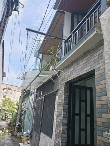 -- Bán Nhà Đường Số 47 , nhỏ nhỏ , xinh đẹp vàoở ngay .phường Hiệp Bình Chánh - Thủ Đức 
-- Dt : 2,5m x 8m Trệt Lầu 2pn . 1wc . Ban công 
--- Điện nước chính thức  
Giá bán :1ty 850tr còn TL 
☎️ GỌI & ZALO :  0777012660( Trọng Đại)
