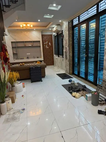 Cho Thuê Nhà Ngõ 42 Thịnh Liệt - Hoàng Mai 50M² 6 Tầng 6 Ngủ - Full Nội Thất - 10M Ra Ô Tô - Giá Thuê 20tr