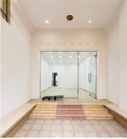 HẺM NHỰA 8M- Ô TÔ NGỦ TRONG NHÀ - KHU VIP BÀU CÁT- ĐƯỜNG ĐỒNG ĐEN - NGANG 4 x 18 - 3 TÂNG- 4 PHÒNG NGỦ - DTSD 176M2