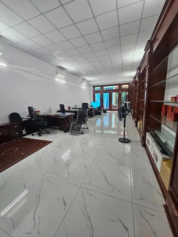SIÊU PHẨM -114M2 - NGANG 5.55 NỞ HẬU 9.55 DÀI 17