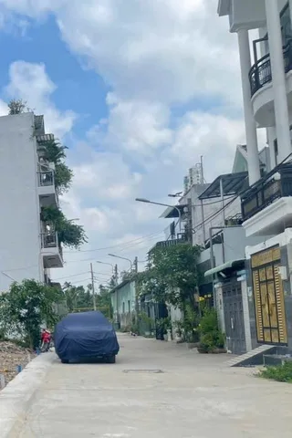 NHÀ ĐẸP THẠNH XUÂN HẺM THÔNG QUẬN 12 4 PHÒNG CHỈ 4,5 ti